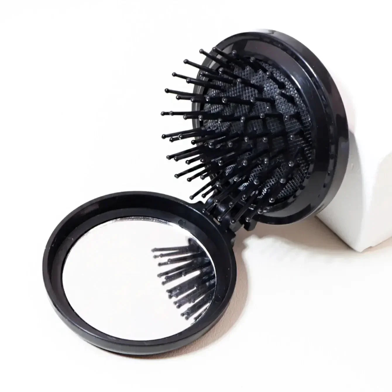 Pocket-Friendly Hair Brush